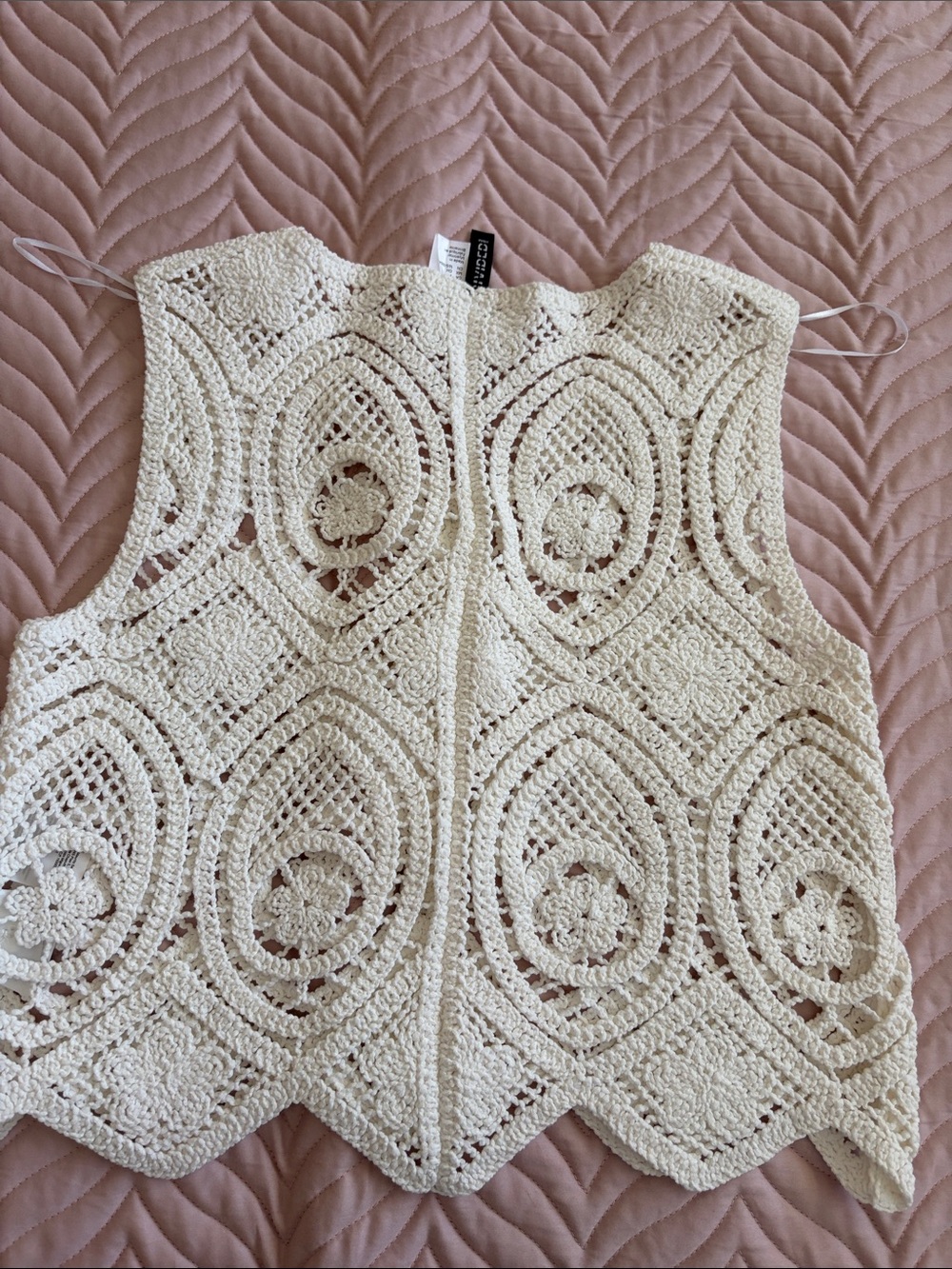H&M White Crochet Cotton Vest Button Front Boho Sleeveless Top Size S - Picture 11 of 11